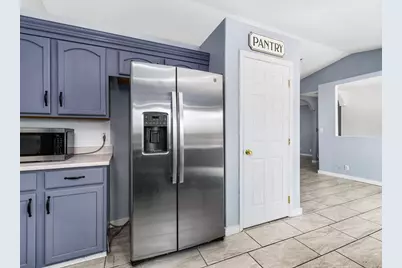 807 S Aguilar Ln, Pueblo West, CO 81007 - Photo 10