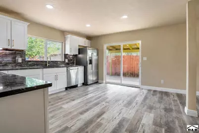 2009 E 15th St, Pueblo, CO 81001 - Photo 12