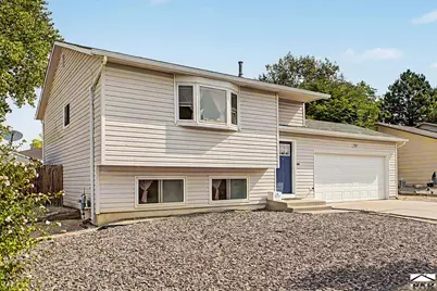 2309 South Dr, Pueblo, CO 81008 - Photo 4