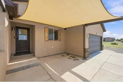 1073 W Mescalero Dr, Pueblo, CO 81007 - Photo 4