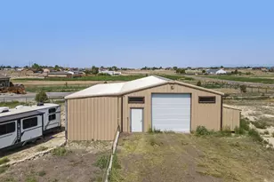 1073 W Mescalero Dr, Pueblo, CO 81007 - Photo 44
