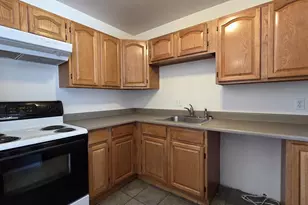 103 Deauville Ln, Pueblo, CO 81005 - Photo 8