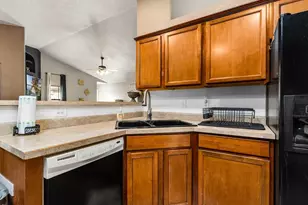 1140 W Shenandoah Dr, Pueblo West, CO 81007 - Photo 8
