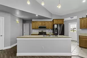 686 N Mancos Dr, Pueblo West, CO 81008 - Photo 10