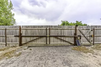 686 N Mancos Dr, Pueblo West, CO 81007 - Photo 36