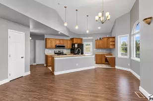 686 N Mancos Dr, Pueblo West, CO 81007 - Photo 10