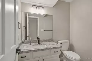 156 Encino Dr, Pueblo, CO 81005 - Photo 36