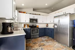 5076 Fort Crockett Ave, Colorado City, CO 81019 - Photo 6