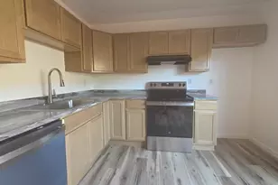 2111 Chatalet Ln, Pueblo, CO 81005 - Photo 6