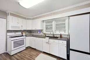 1601 Englewood Dr, Pueblo, CO 81005 - Photo 16