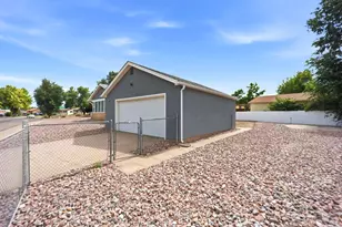 1601 Englewood Dr, Pueblo, CO 81005 - Photo 52