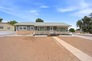 1601 Englewood Dr, Pueblo, CO 81005 - Photo 1