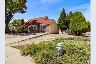 83 Dick Trefz St, Pueblo, CO 81001 - Photo 2