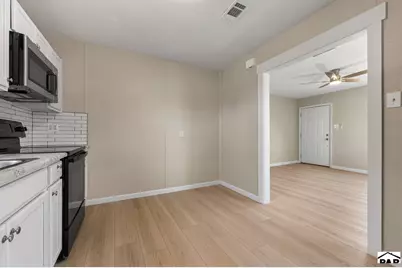 2102 W 29th St, Pueblo, CO 81008 - Photo 8