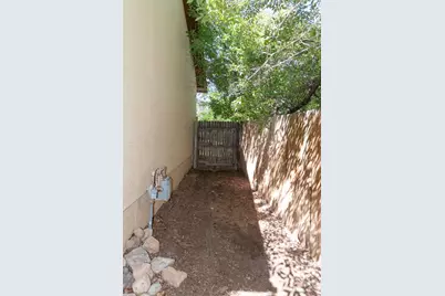 556 Pear St, Pueblo, CO 81005 - Photo 20