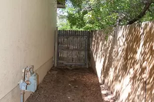 556 Pear St, Pueblo, CO 81005 - Photo 20