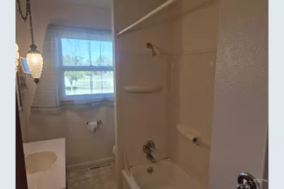 423 Elm, La Junta, CO 81050 - Photo 8