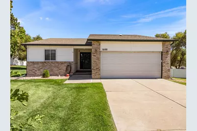 1600 Horseshoe Place, Pueblo, CO 81001 - Photo 2