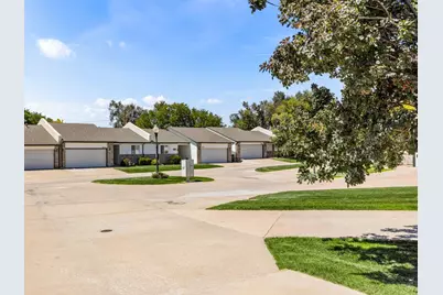 1600 Horseshoe Place, Pueblo, CO 81001 - Photo 6