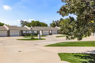 1600 Horseshoe Pl, Pueblo, CO 81001 - Photo 6
