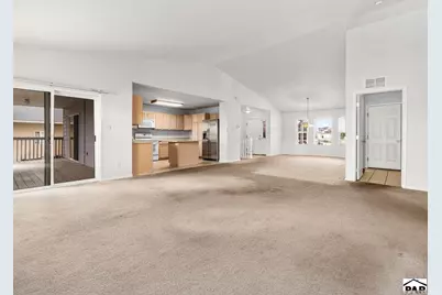 5011 Sonoma Dr, Pueblo, CO 81005 - Photo 6
