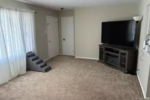 1644 Lynwood Ln, Pueblo, CO 81005 - Photo 4