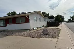 1644 Lynwood Ln, Pueblo, CO 81005 - Photo 2