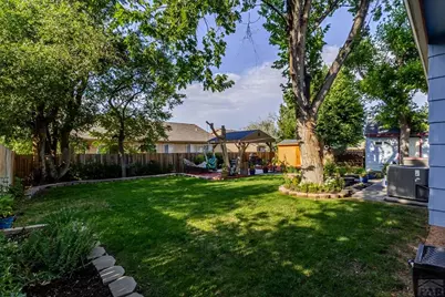 11 Remington Court, Pueblo, CO 81008 - Photo 8