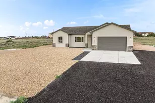 1247 N Saltbush Ln, Pueblo West, CO 81007 - Photo 1