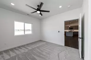 307 N Lyons Dr, Pueblo, CO 81007 - Photo 30