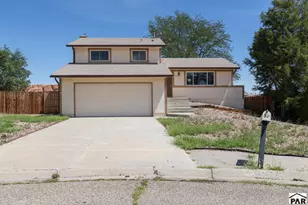 37 Belvista Ct, Pueblo, CO 81001 - Photo 1