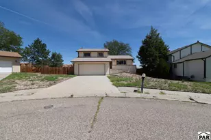 37 Belvista Ct, Pueblo, CO 81001 - Photo 2