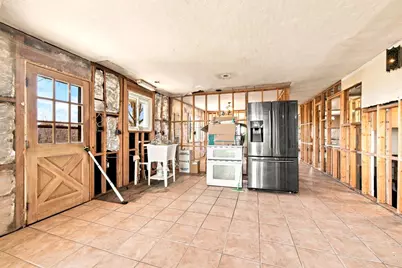 43680 Fields Rd, Avondale, CO 81022 - Photo 12