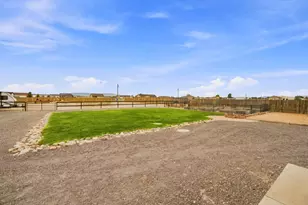 489 N Escondido Dr, Pueblo West, CO 81007 - Photo 28