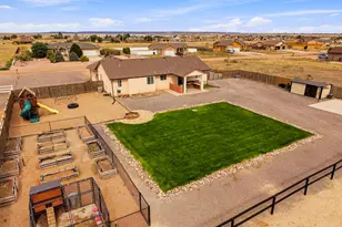 489 N Escondido Dr, Pueblo West, CO 81007 - Photo 40
