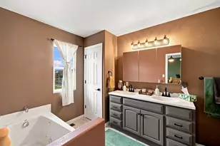 489 N Escondido Dr, Pueblo West, CO 81007 - Photo 16