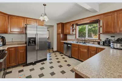 115 W Godding, Trinidad, CO 81082 - Photo 10