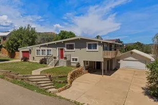 115 W Godding, Trinidad, CO 81082 - Photo 2