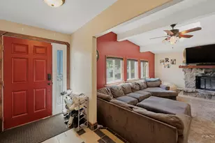 115 W Godding, Trinidad, CO 81082 - Photo 6