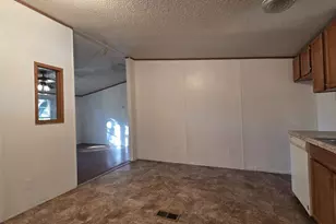 904 W 1st St, Florence, CO 81226 - Photo 6