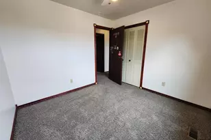 19 Hampton Ct, Pueblo, CO 81001 - Photo 14