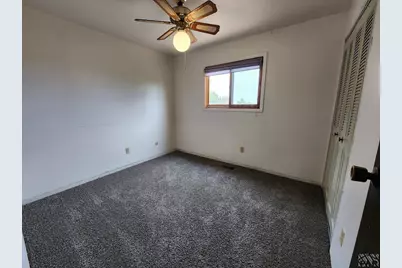 19 Hampton Ct, Pueblo, CO 81001 - Photo 10