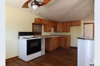 1831 Spruce St, Pueblo, CO 81004 - Photo 4