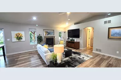 2224 Crestwood Ln, Pueblo, CO 81008 - Photo 14