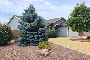 2224 Crestwood Ln, Pueblo, CO 81008 - Photo 4