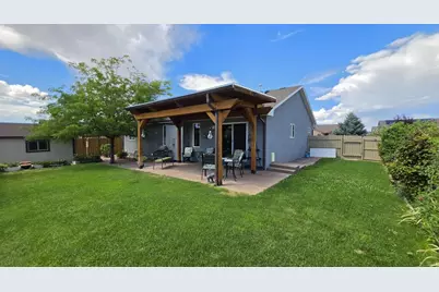 2224 Crestwood Ln, Pueblo, CO 81008 - Photo 34