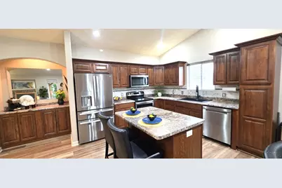 2224 Crestwood Ln, Pueblo, CO 81008 - Photo 20