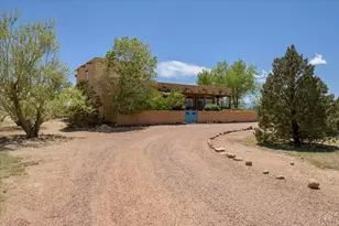 1230 E Bella Vista Dr, Pueblo West, CO 81007 - Photo 2