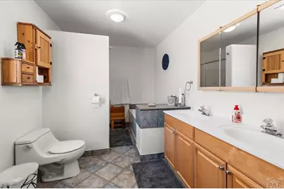 1230 E Bella Vista Dr, Pueblo West, CO 81007 - Photo 16