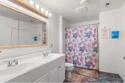 1230 E Bella Vista Dr, Pueblo West, CO 81007 - Photo 32